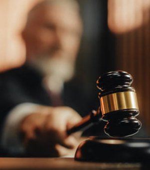 Court Dispute Consultation